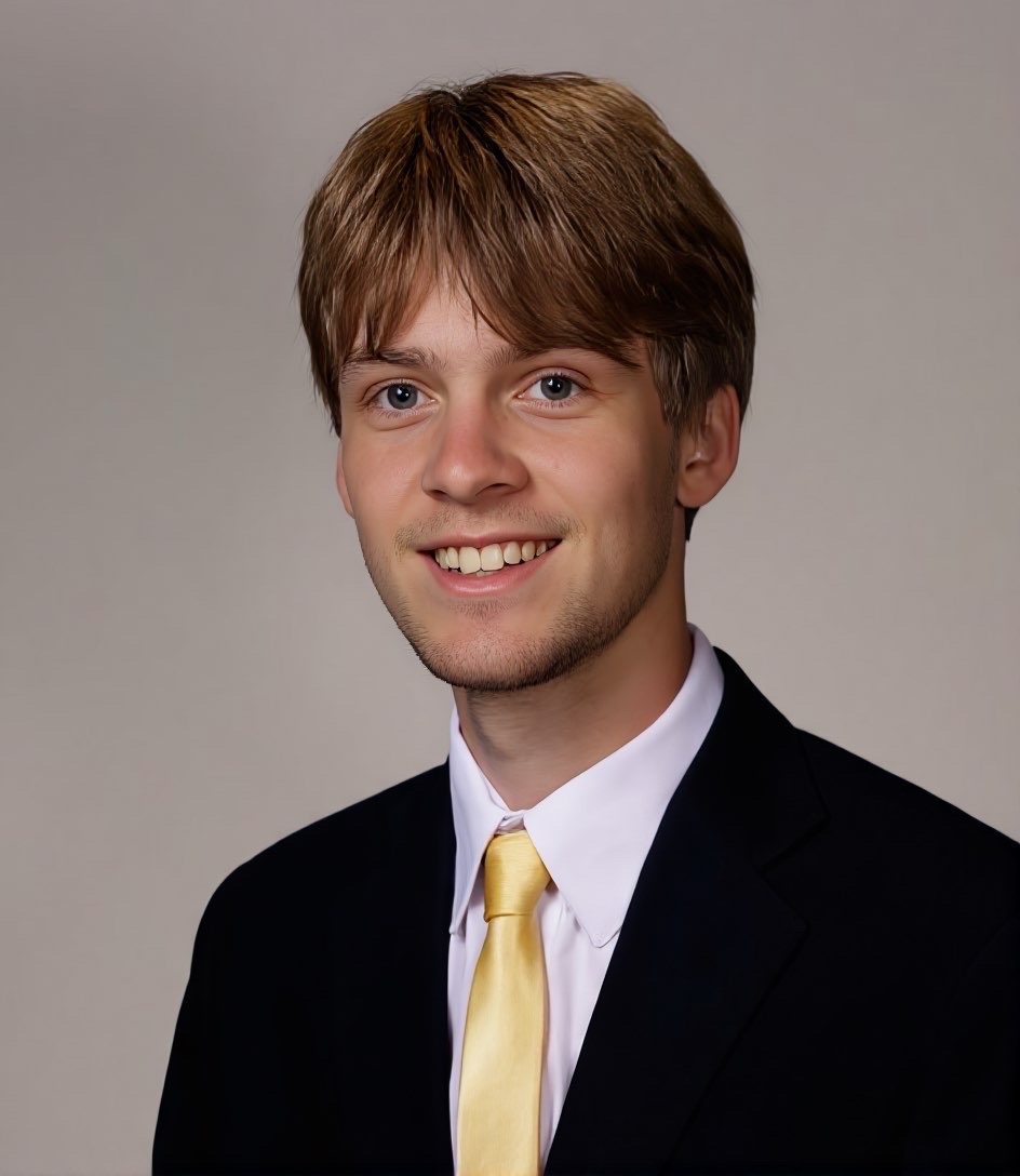 Portrait of Ethan Lutz